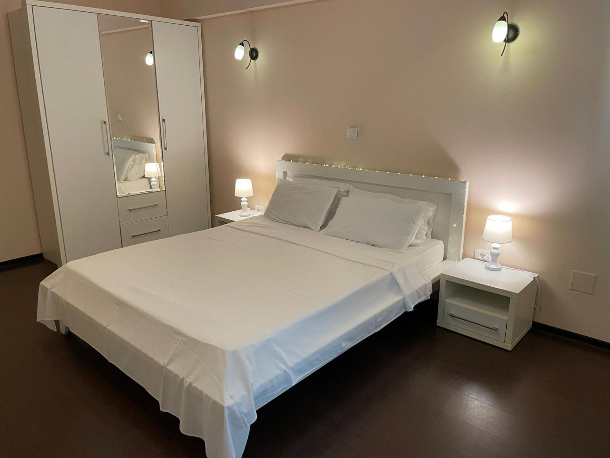 Sea Escape Apartment Мамая Экстерьер фото